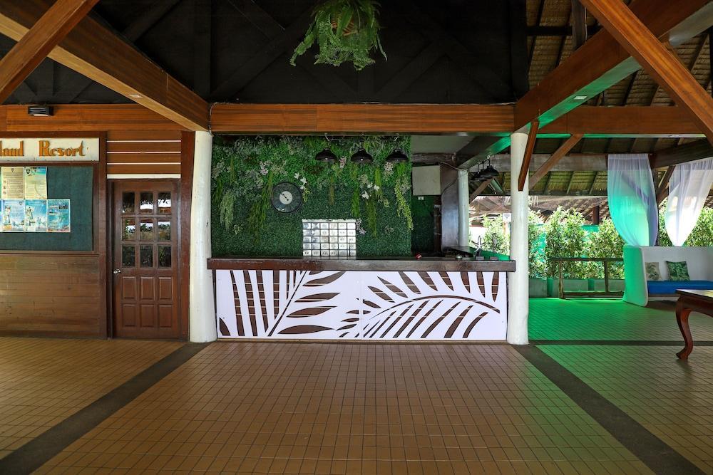 Coral Island Resort Phuket Zewnętrze zdjęcie