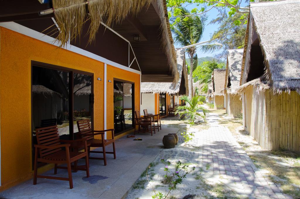 Coral Island Resort Phuket Zewnętrze zdjęcie
