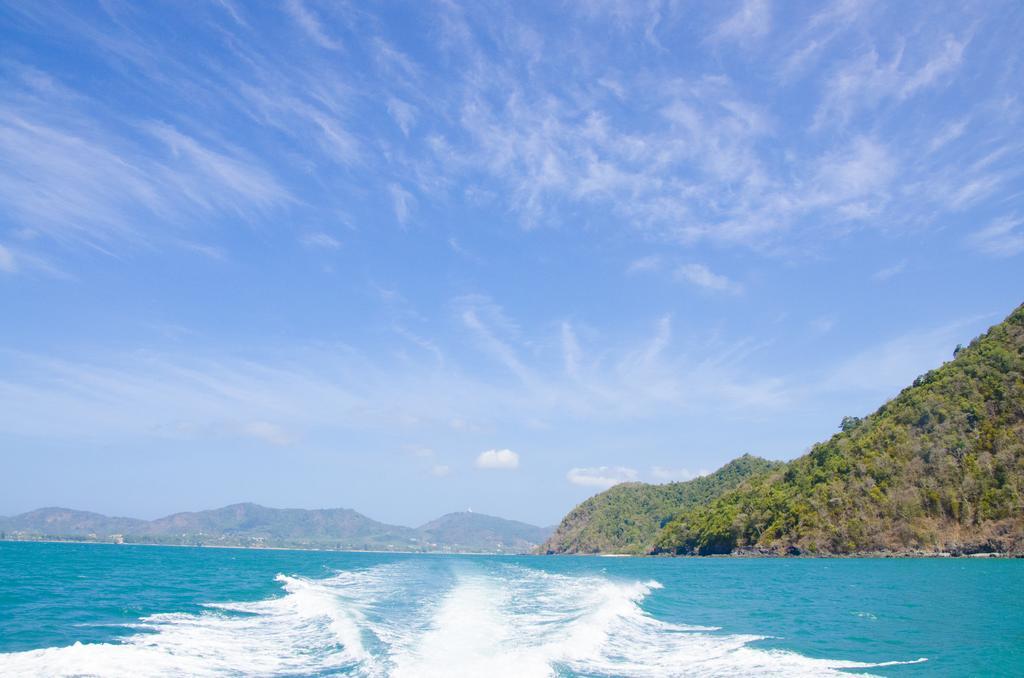 Coral Island Resort Phuket Zewnętrze zdjęcie