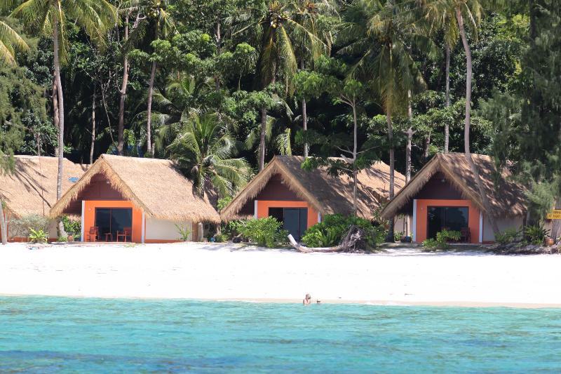 Coral Island Resort Phuket Zewnętrze zdjęcie